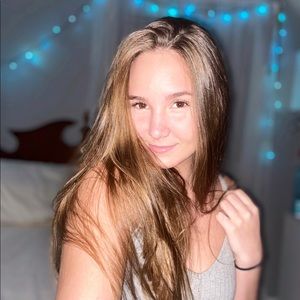 Meet your Posher, Emalee